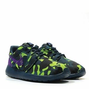 Nike Green and Purple Athletic Shoes
